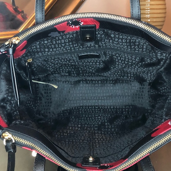 Kate Spade floral nylon tote. - Picture 3 of 4